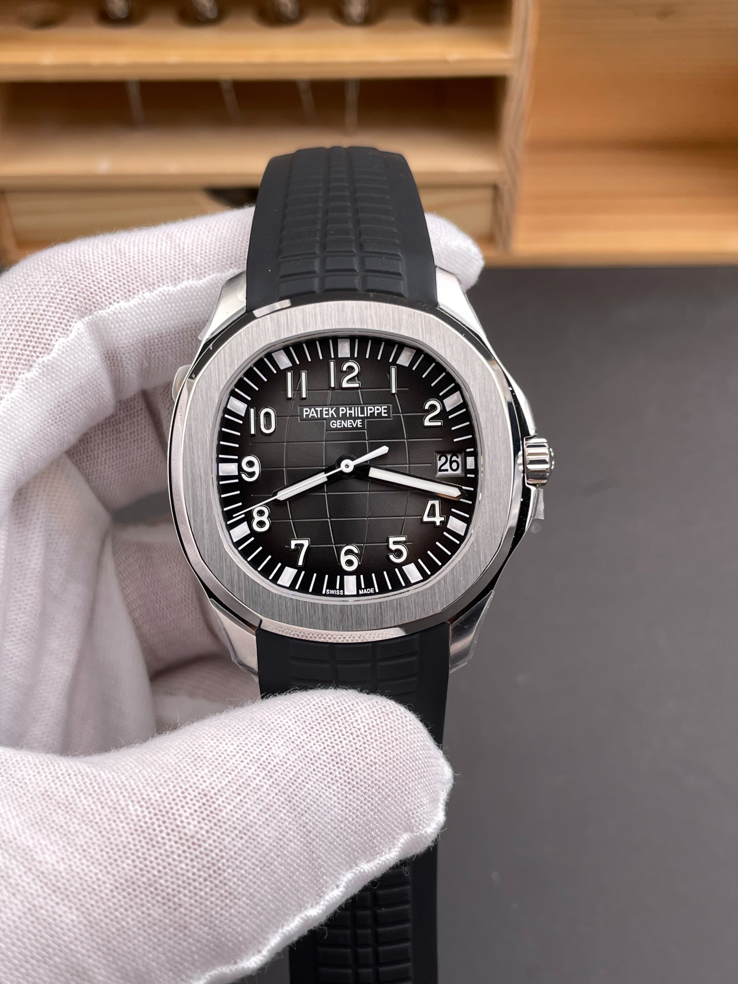 Aquanaut 5167 · Black Dial · DDF 2