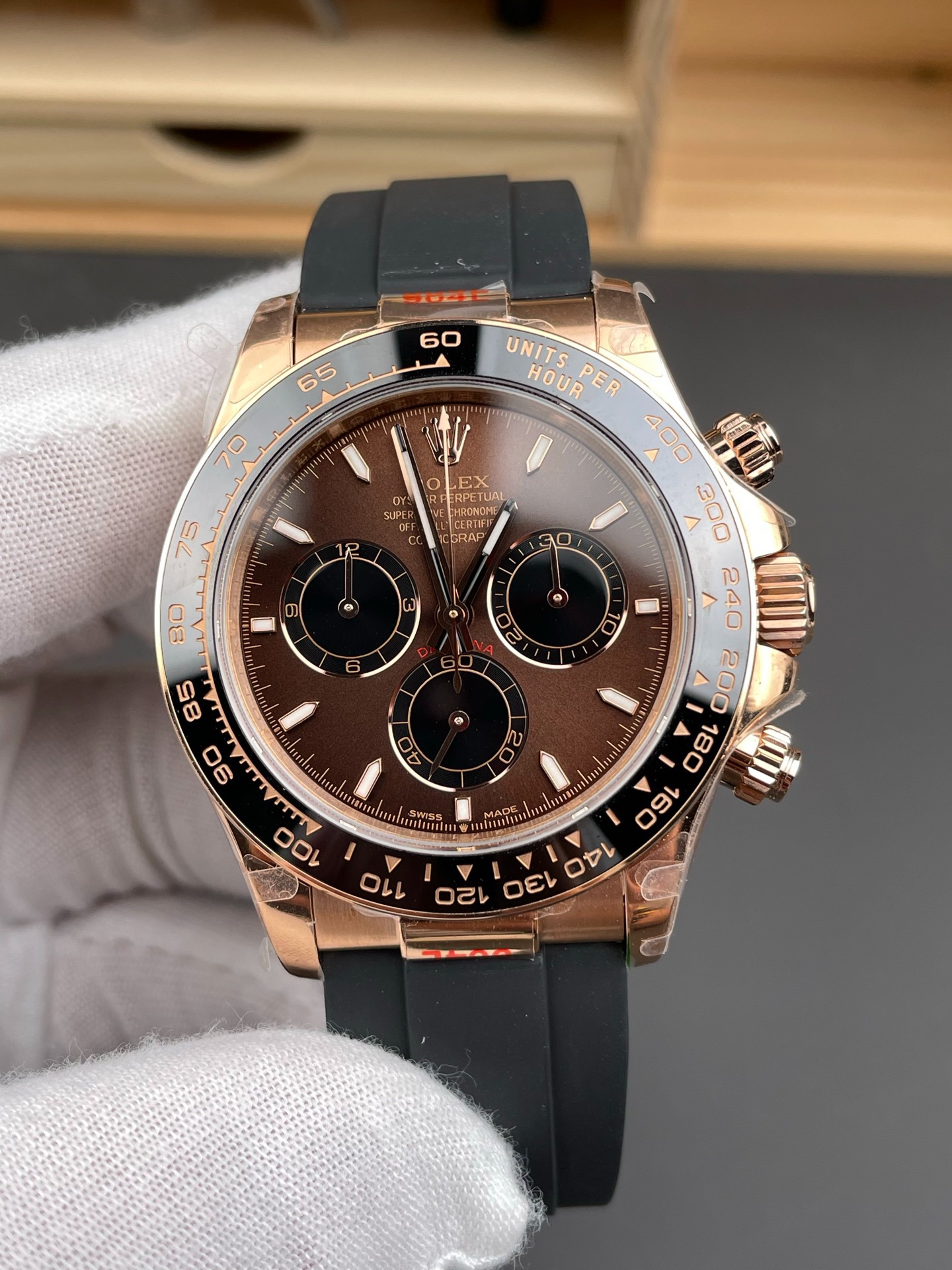 Daytona · Oro, esfera chocolate