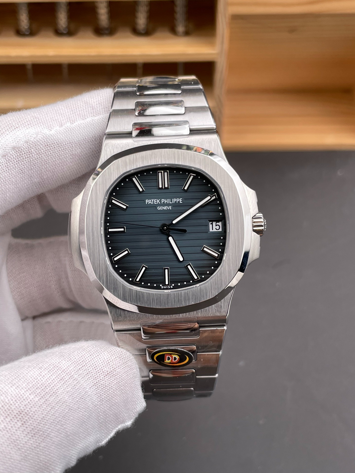 Nautilus 5711 · Esfera azul · DDF 2